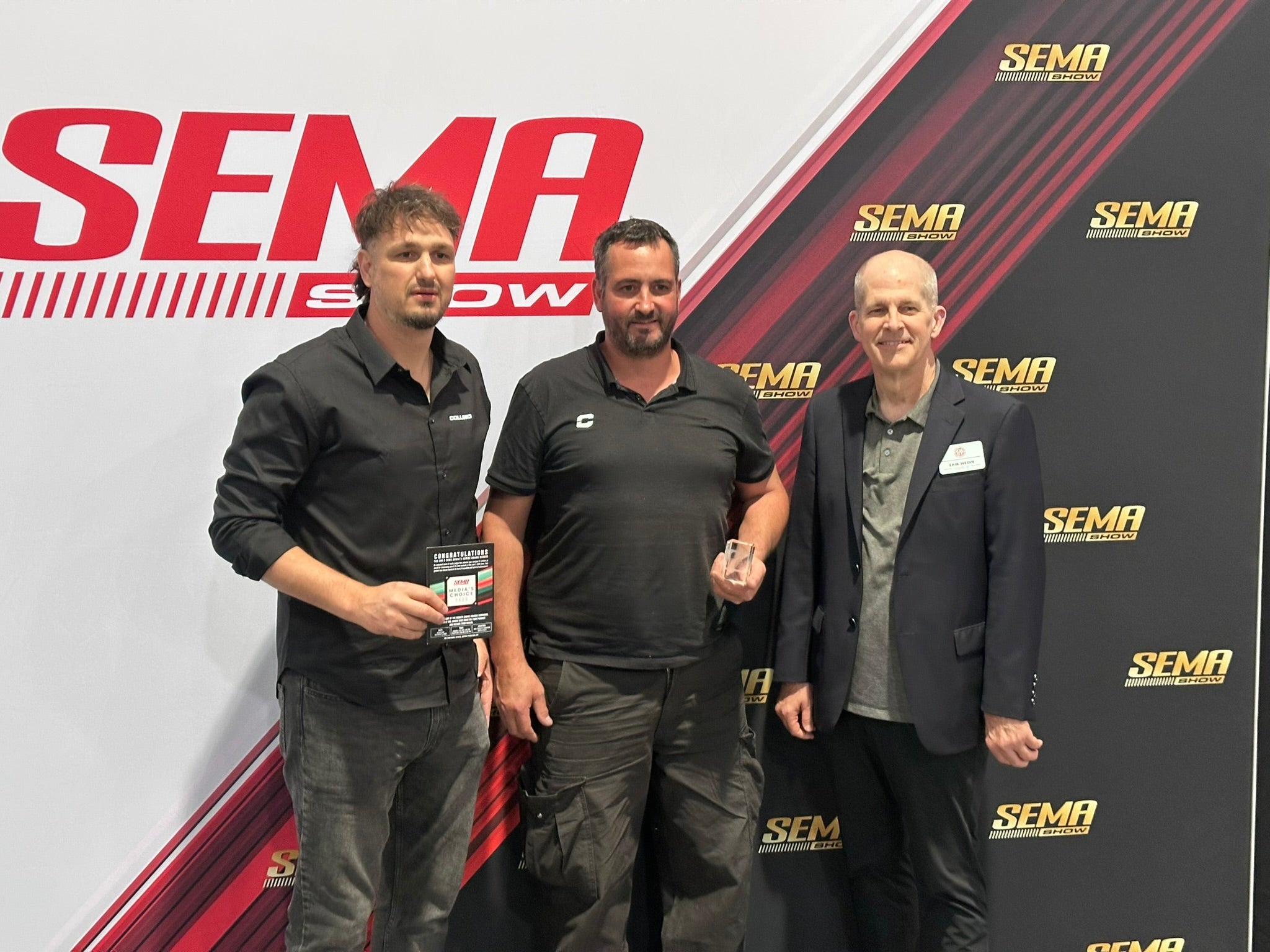 Collino recibe el SEMA MEDIA’S CHOICE AWARD 2025 en Las Vegas