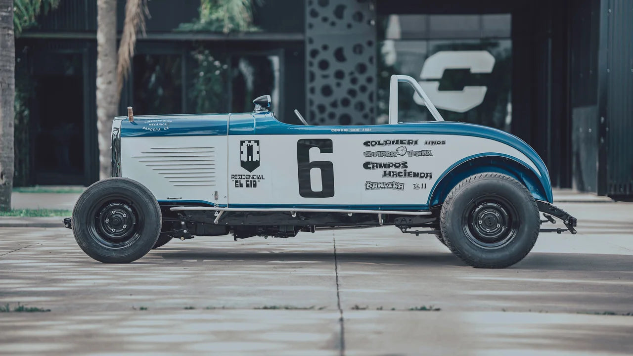 Willys después de la transformación, vista de perfil